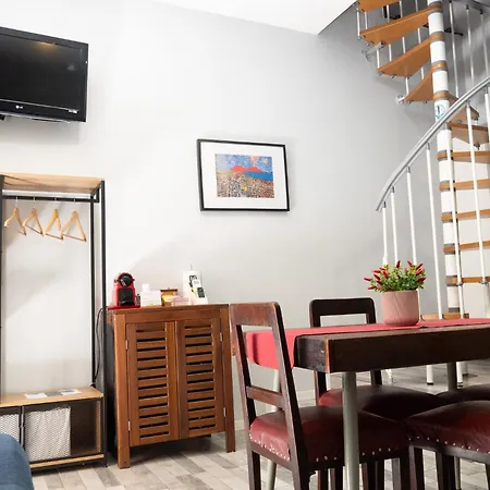 La Cornice - Nel Cuore Di Νάπολη