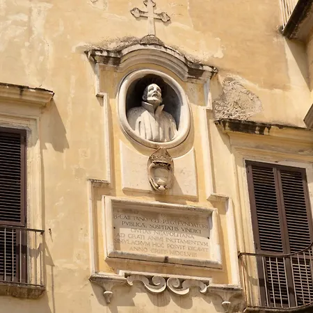 La Cornice - Centro Storico Di *